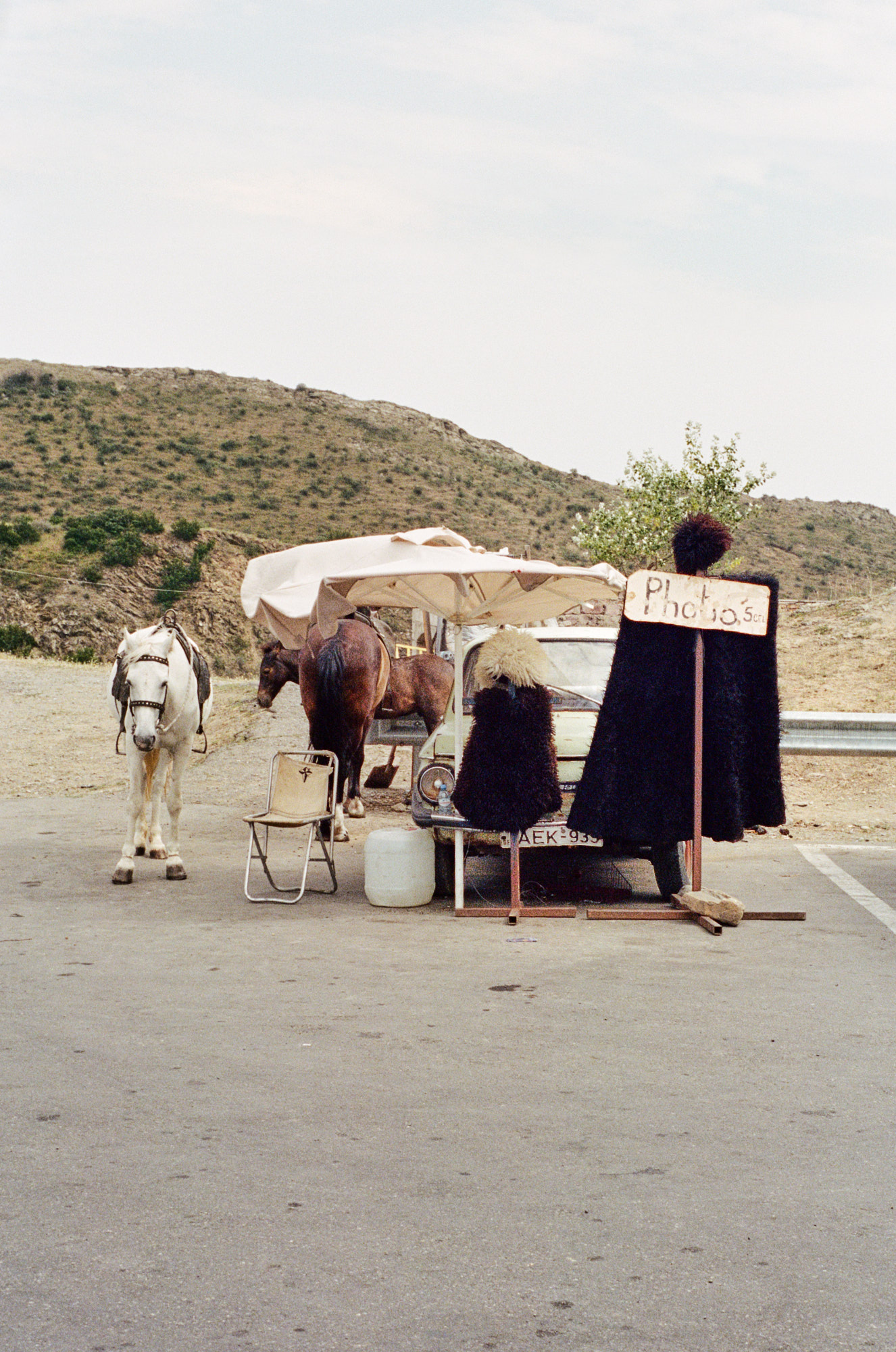 SMCLEOD_20180701_Georgia_NikonFE_018